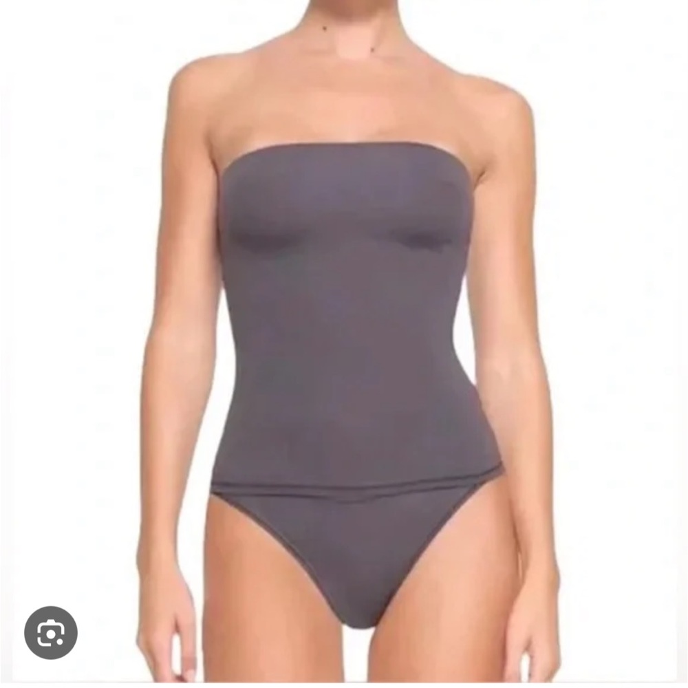 Skims tube top